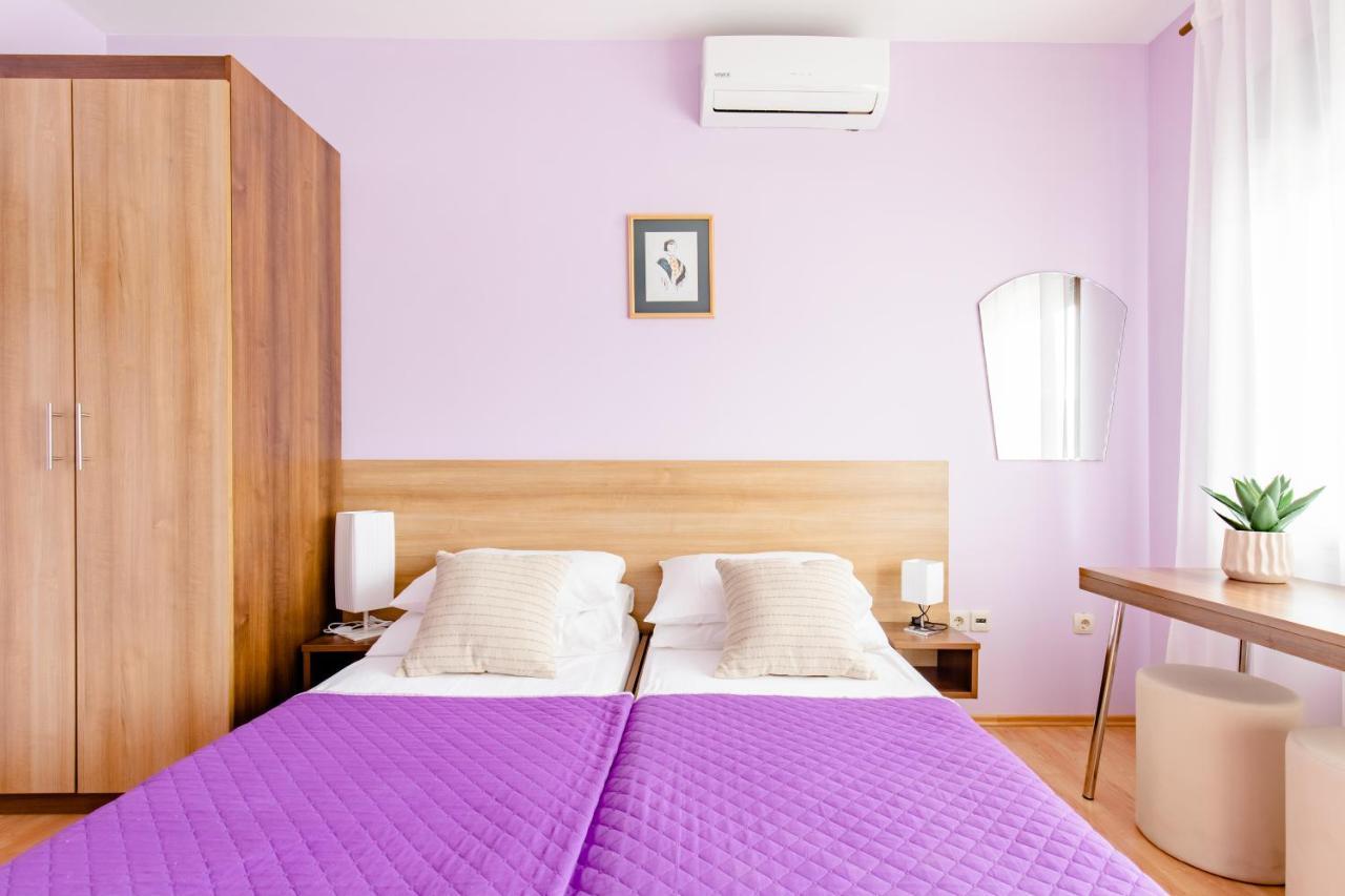 Apartments Mara Kastela Exterior photo