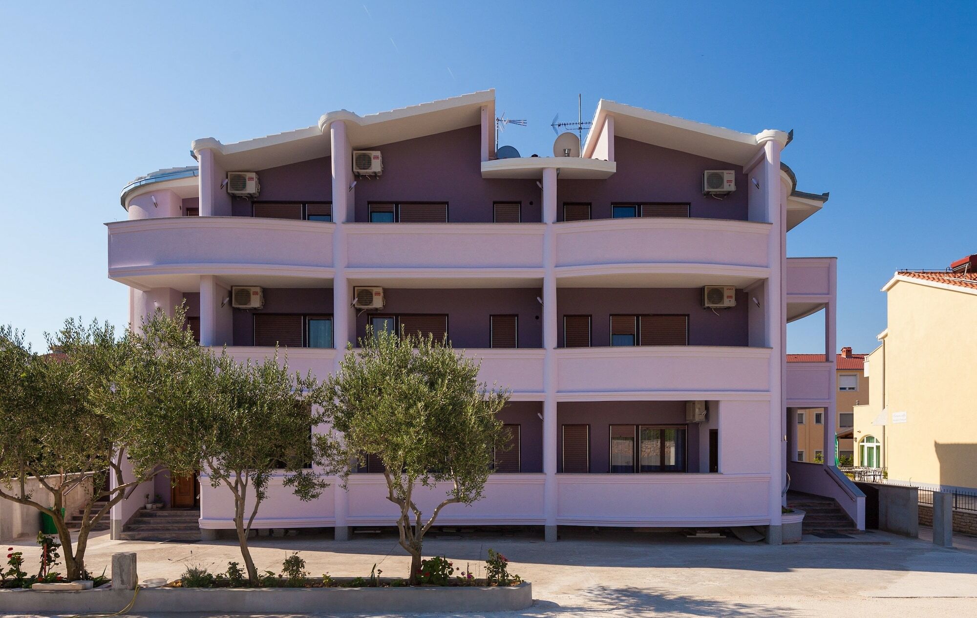 Apartments Mara Kastela Exterior photo